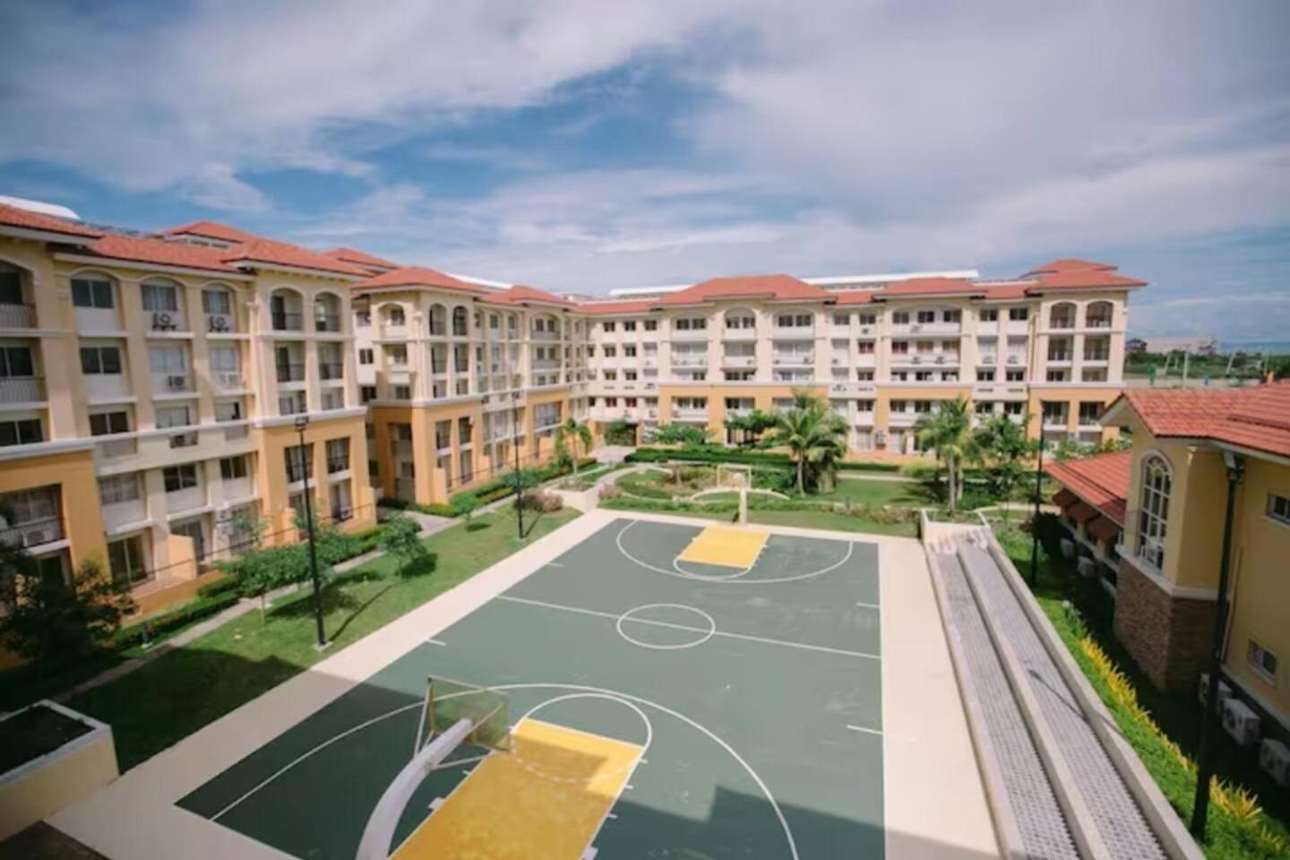 Kara'S Suite Cebu Dış mekan fotoğraf